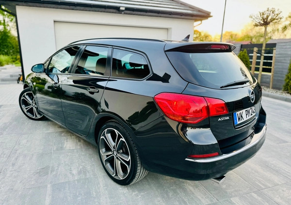 Opel Astra cena 27900 przebieg: 189000, rok produkcji 2013 z Wąsosz małe 742